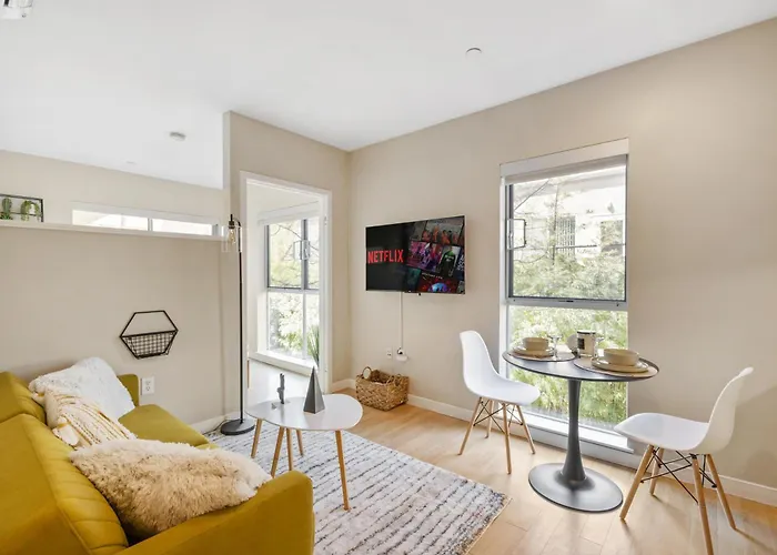 Cozy 1Br Apt In Santa Monica With Free Parking