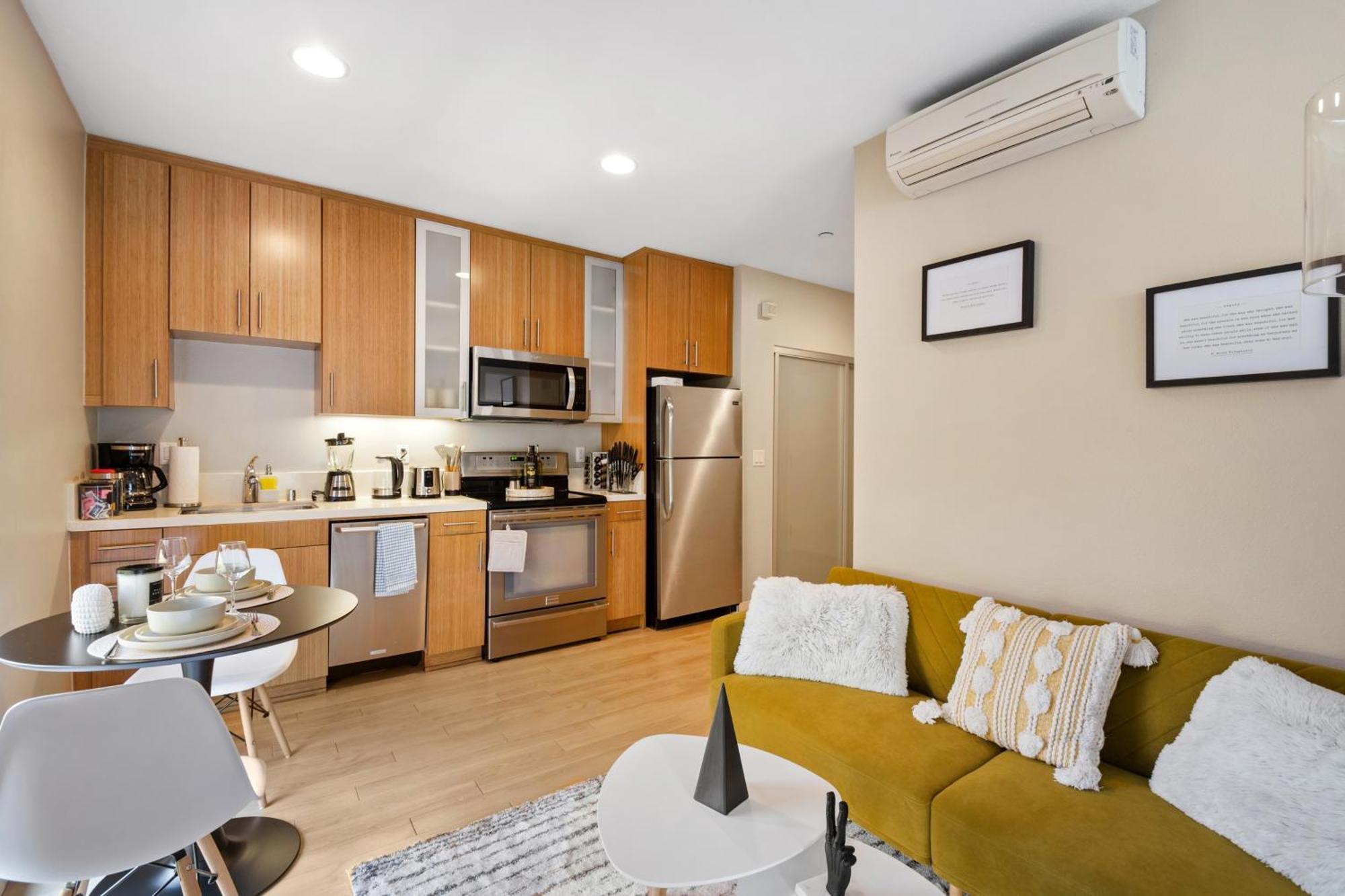 Cozy 1br In Santa Monica With Free Parking Apartment